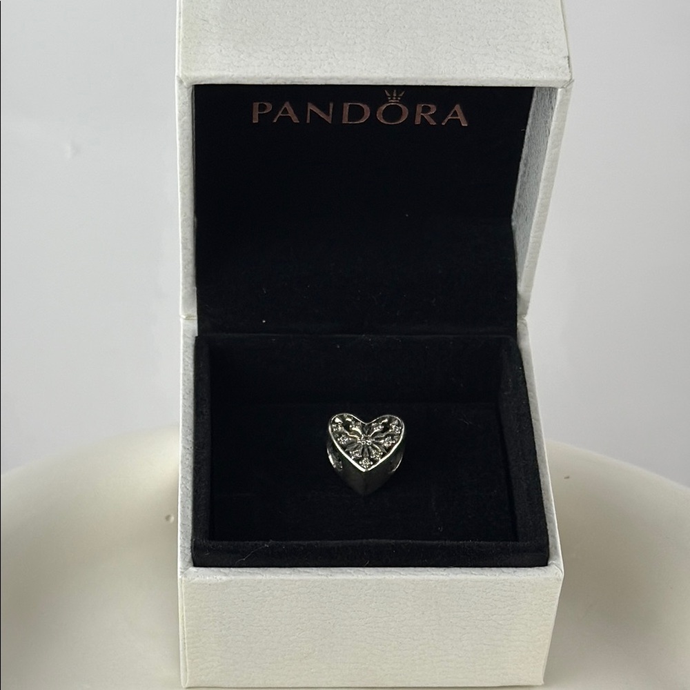 Pandora Silver Charm Heart Design